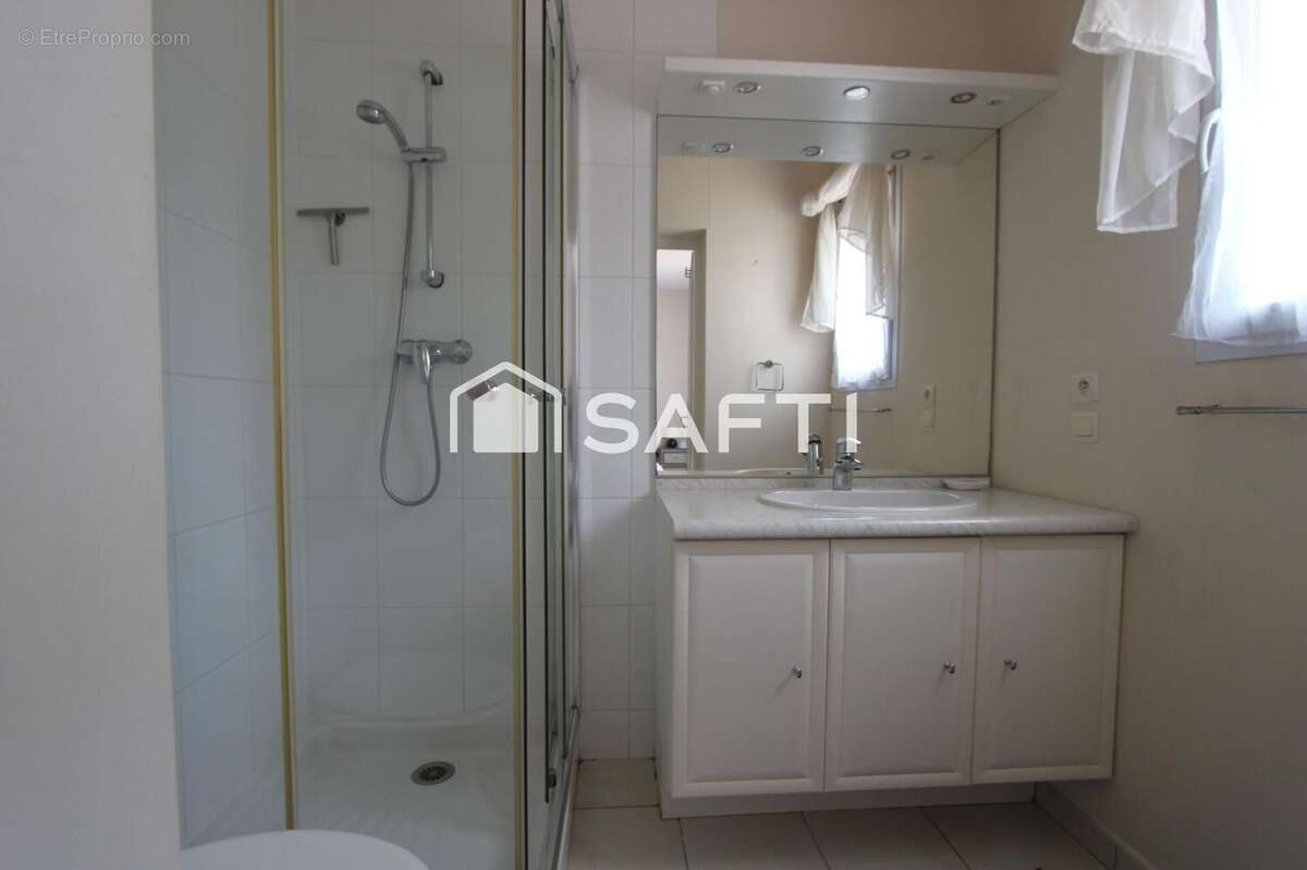 Maison 113 m² à La Caillere-Saint-Hilaire  - photo 7