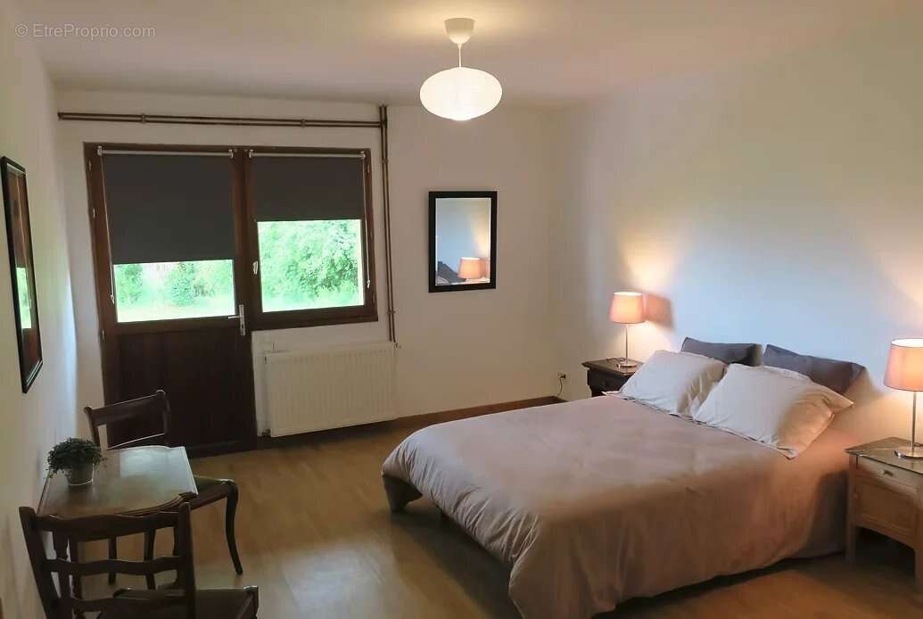 Maison à SAINTE-DODE