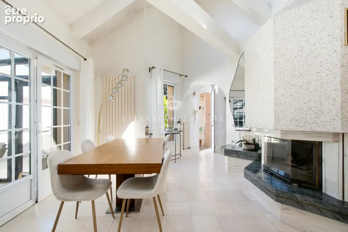 Maison familiale de charme en parfait état à Bezons - photo 3