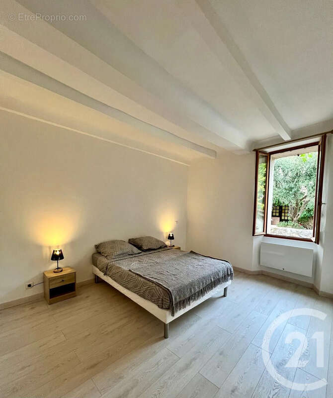 Appartement à SAINT-JEANNET