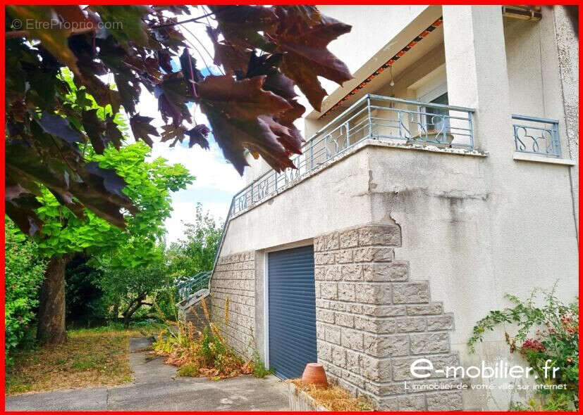 Maison à POUILLY-LES-NONAINS