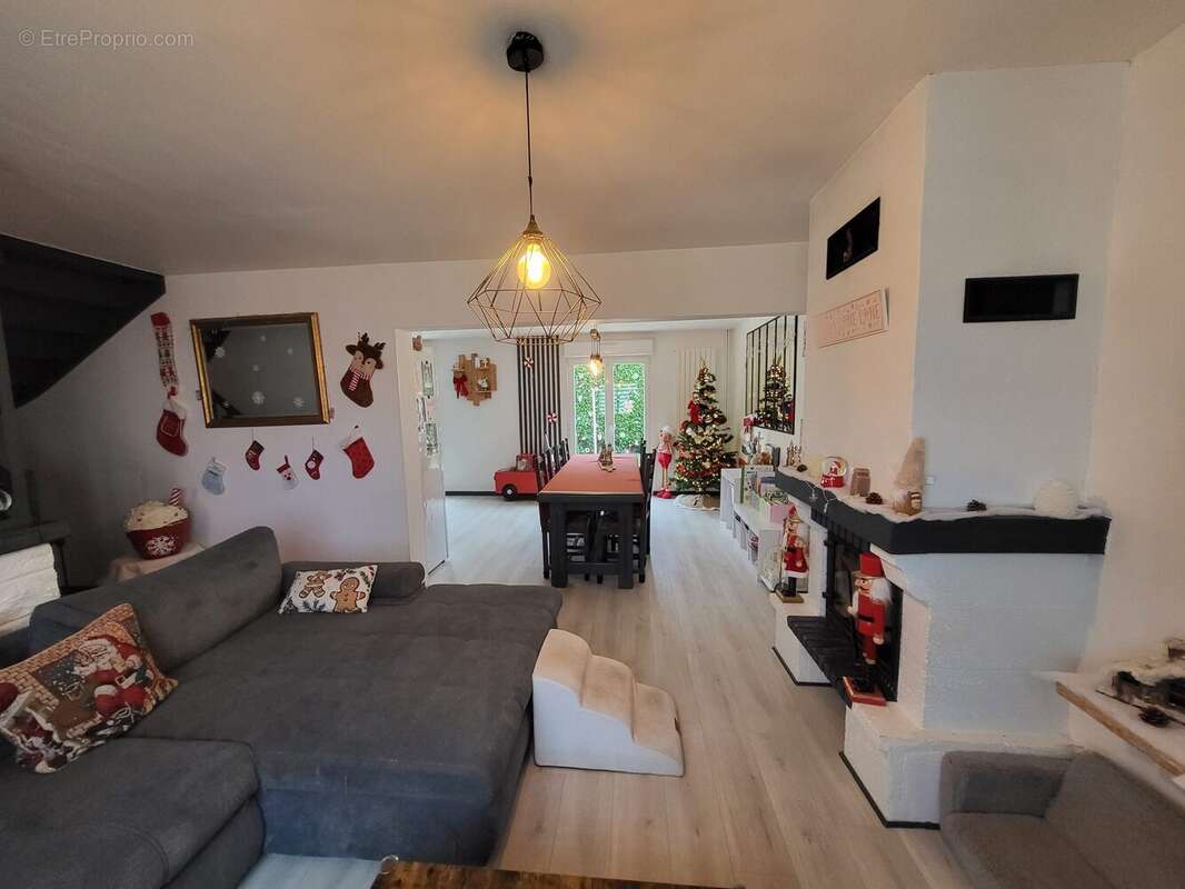 Maison à MOYEUVRE-GRANDE