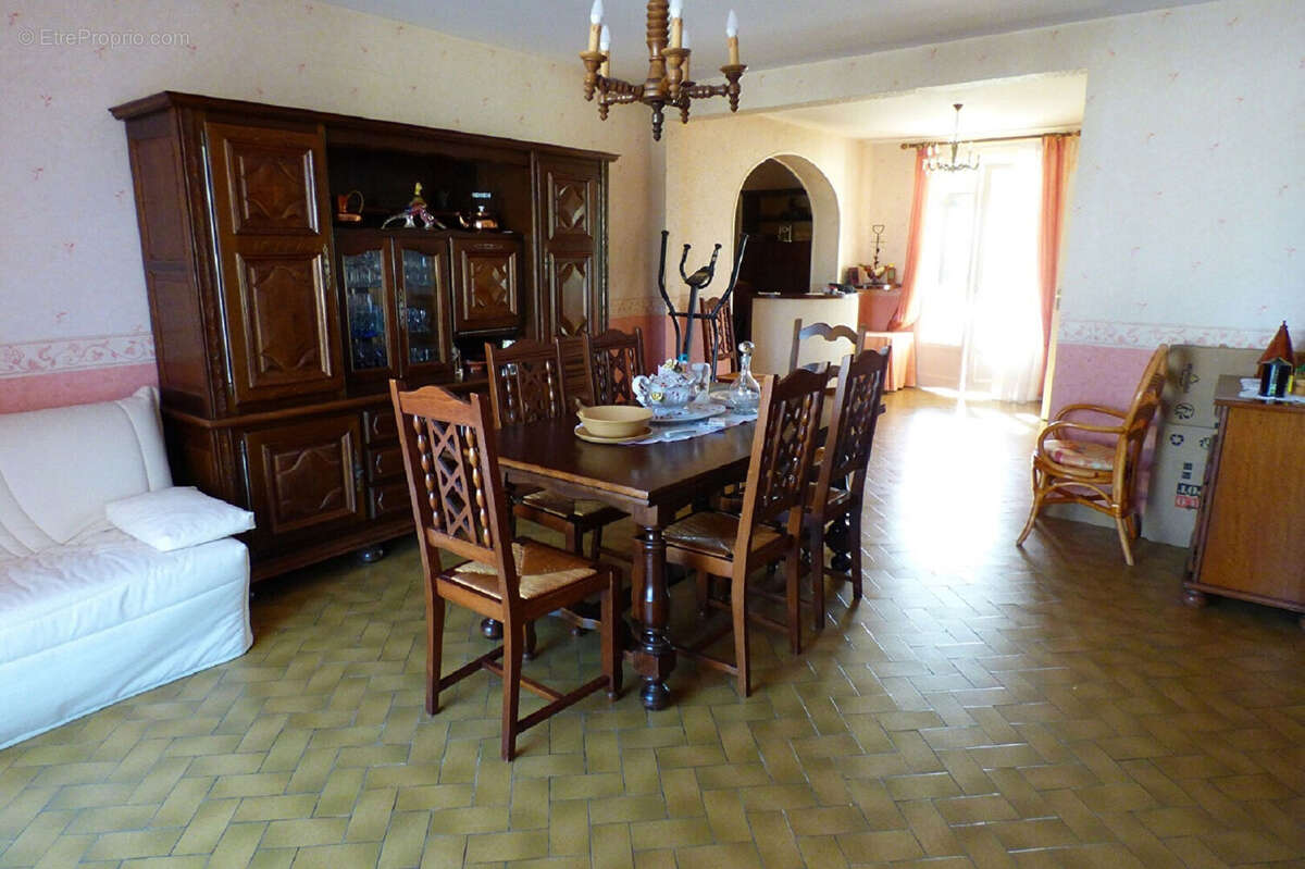 Maison à SAINT-LAMBERT-LA-POTHERIE