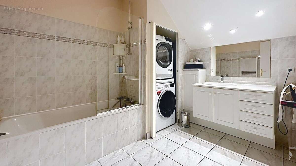 Photo 6 - Maison à OZOIR-LA-FERRIERE