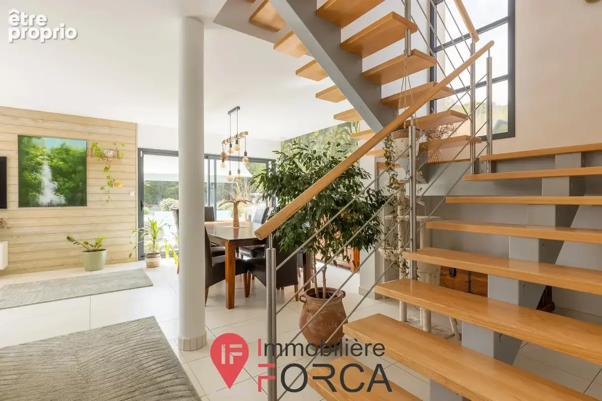 Woippy - villa d'architecte avec piscine - 311 m² - photo 5
