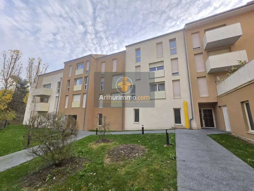 Appartement à SARCELLES