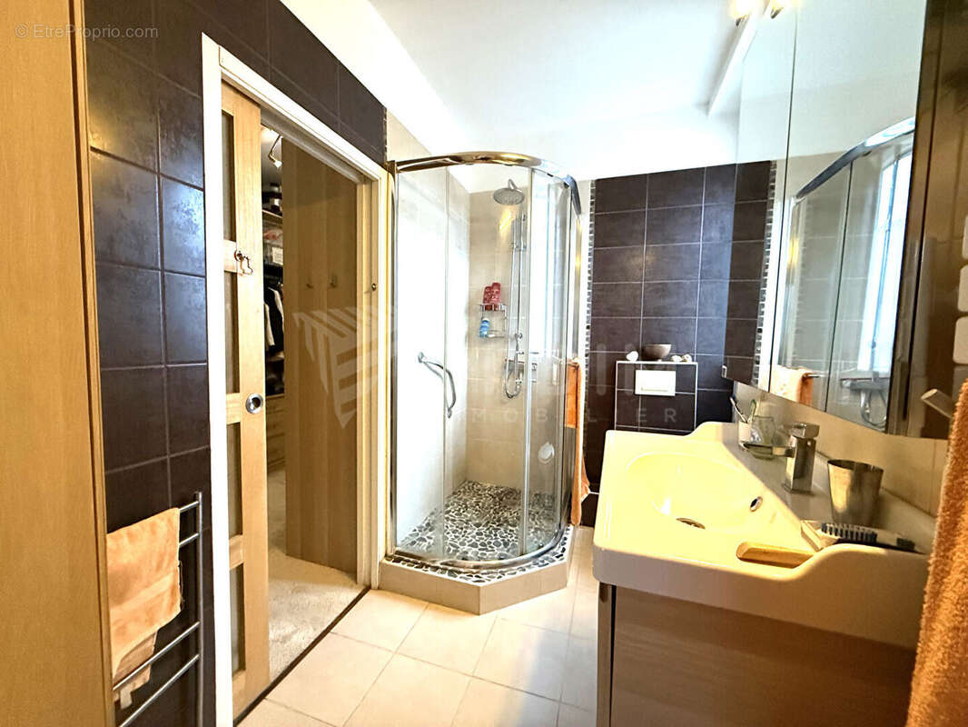 Maison à COSNE-COURS-SUR-LOIRE