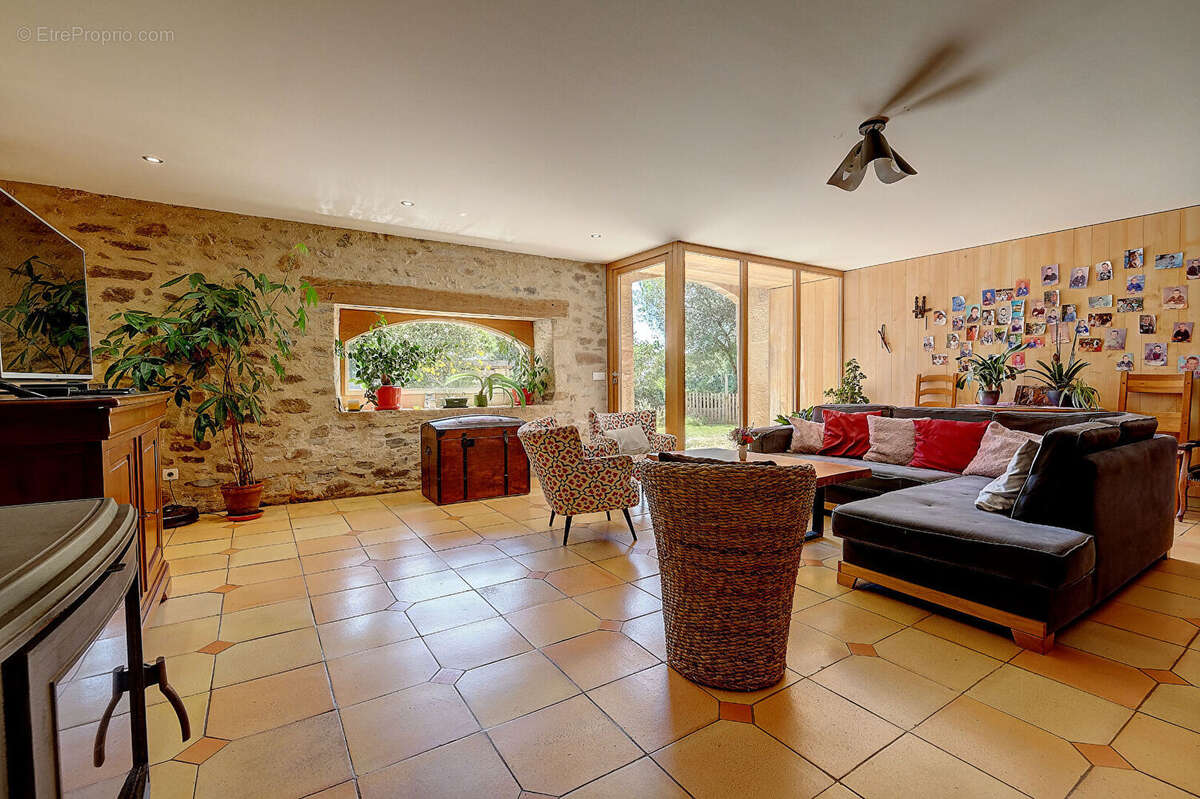 Maison à SAINT-CERE