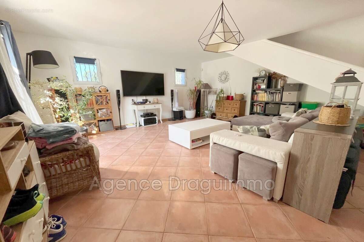 Maison à DRAGUIGNAN