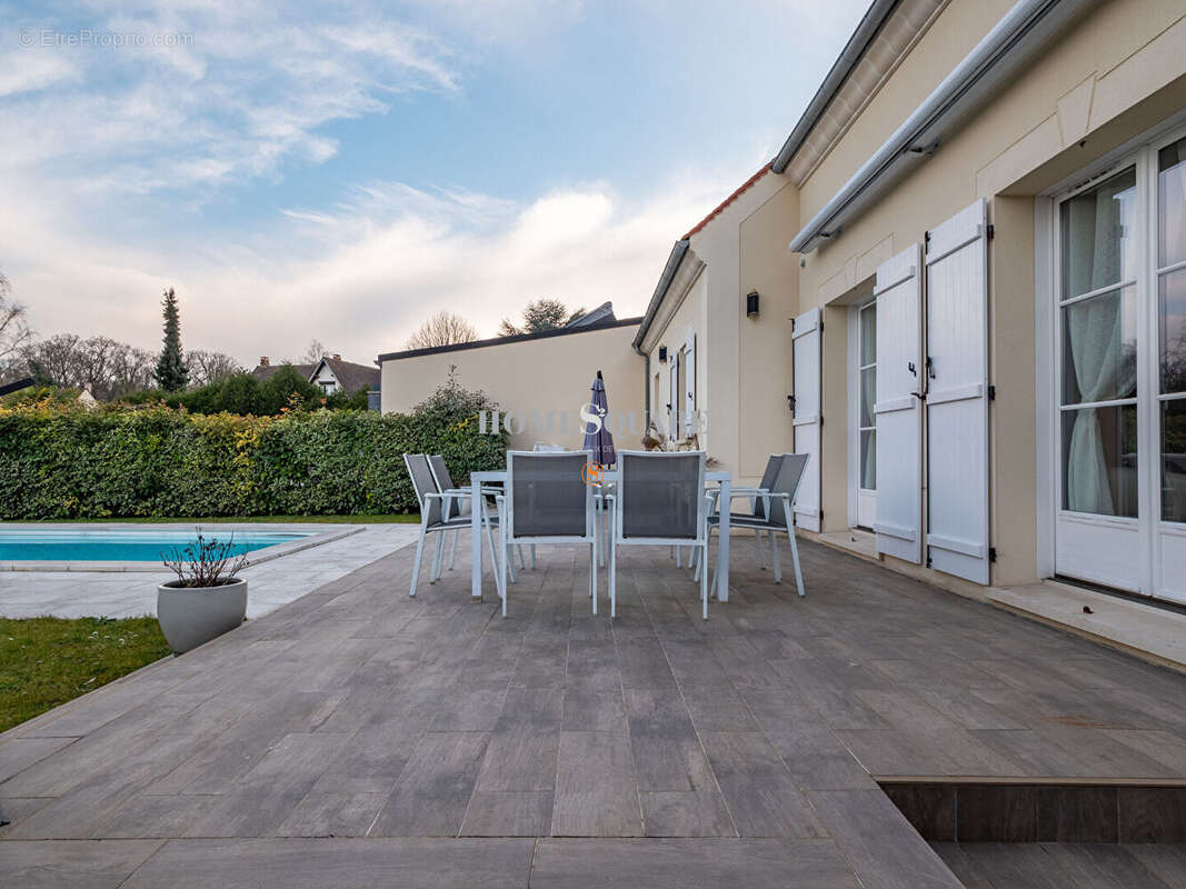 Maison à ORRY-LA-VILLE