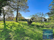 Terrain à SAUGNAC-ET-CAMBRAN