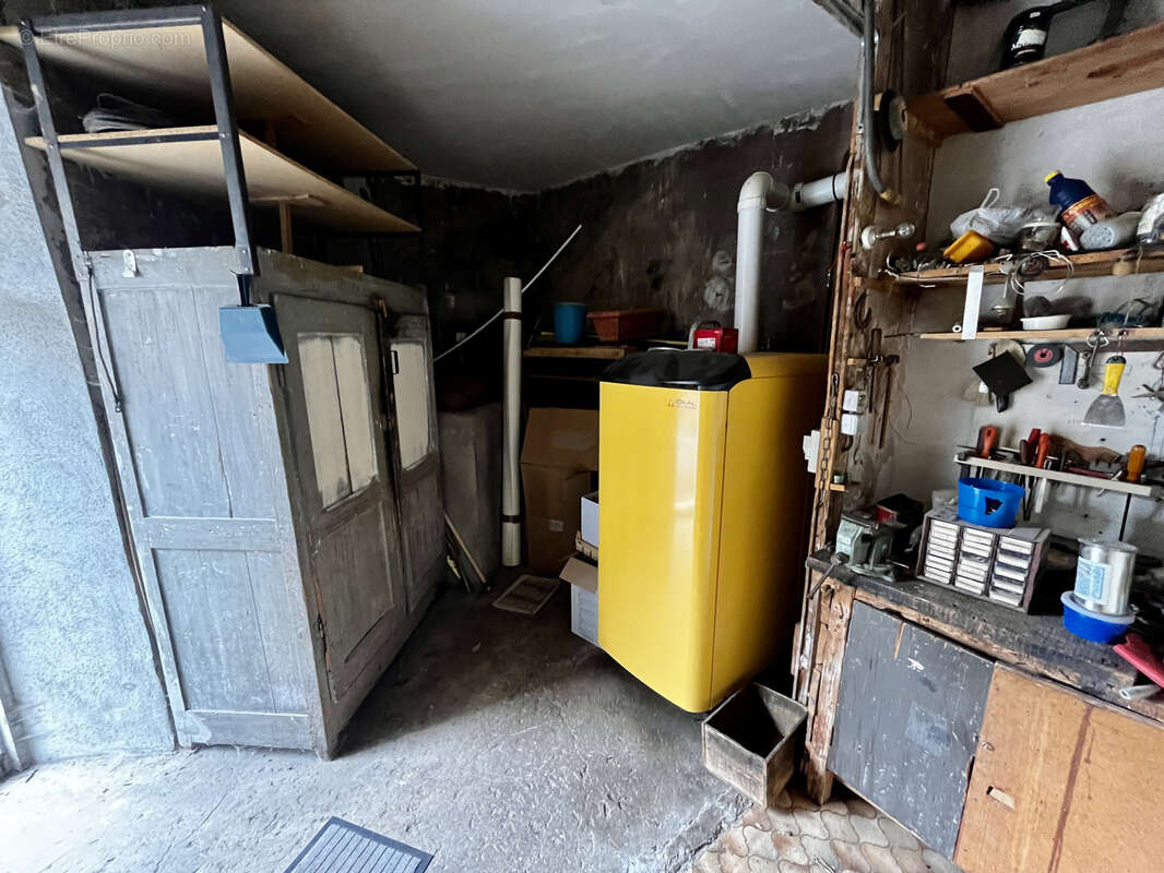 Maison à AUZAT-LA-COMBELLE