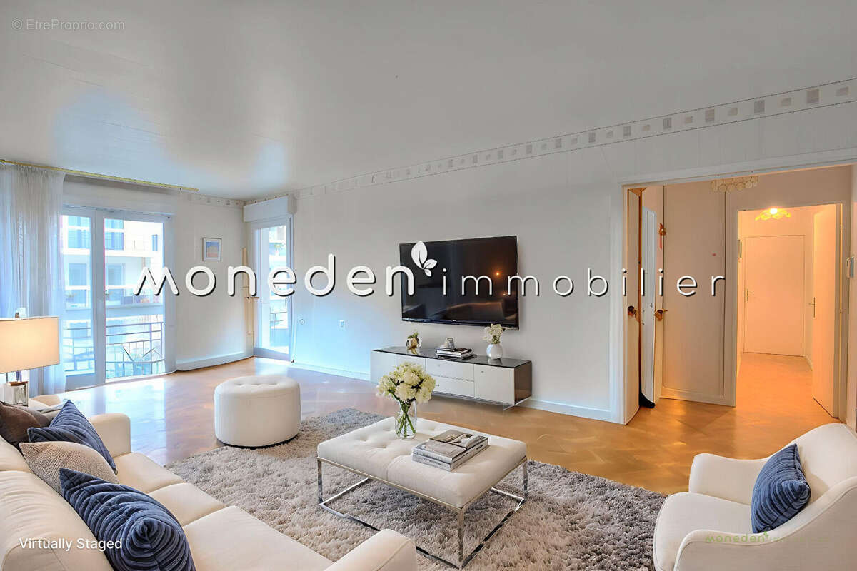 Appartement à NEUILLY-SUR-SEINE