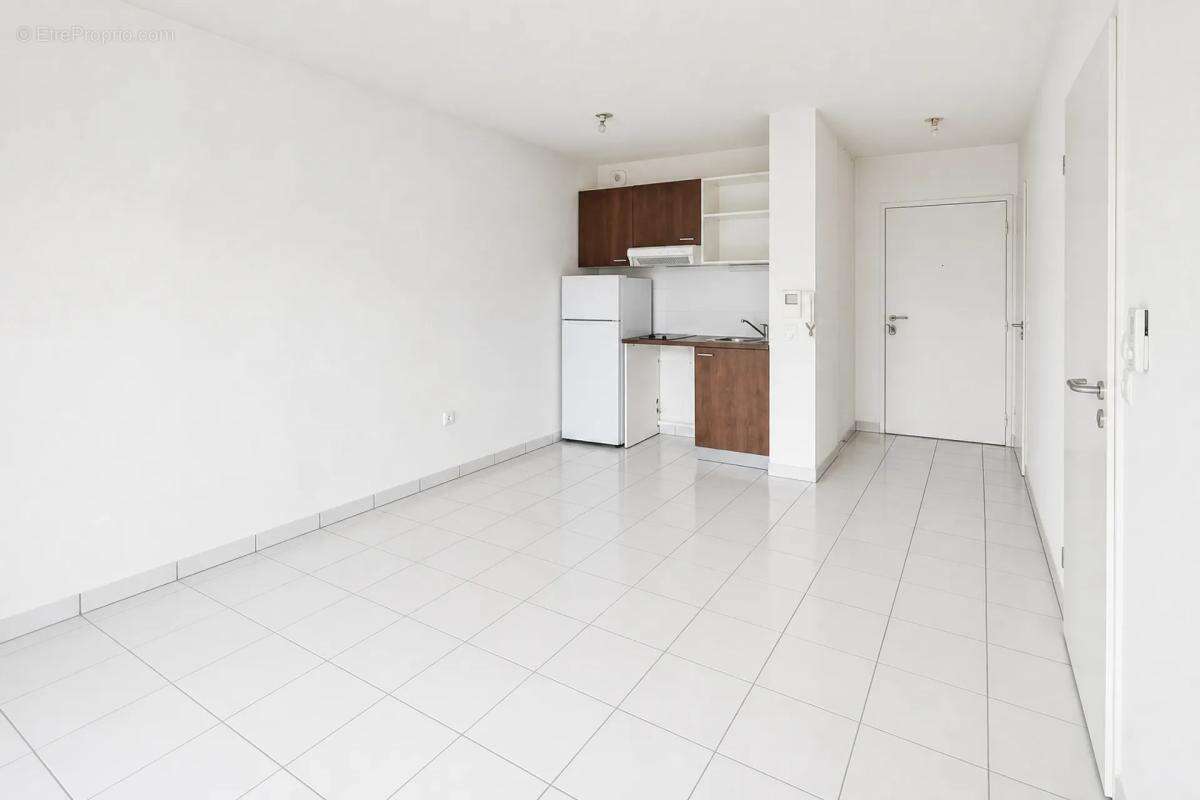 Appartement à AMILLY