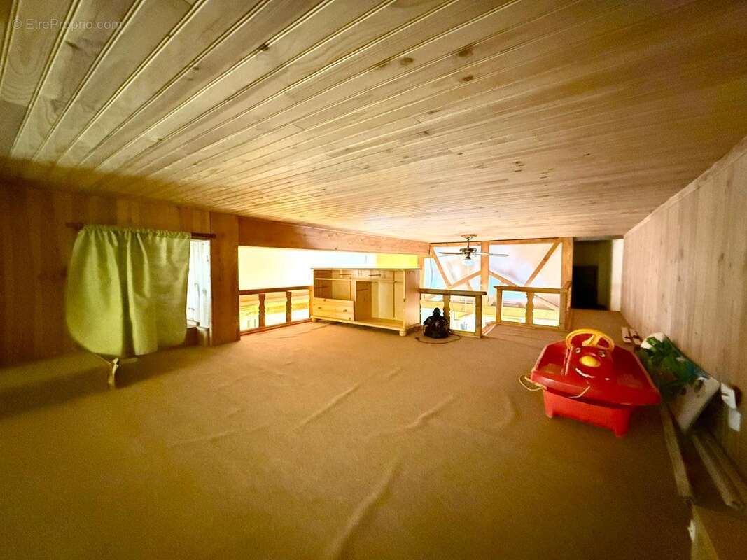 Appartement 104 m² à Prades  - photo 19