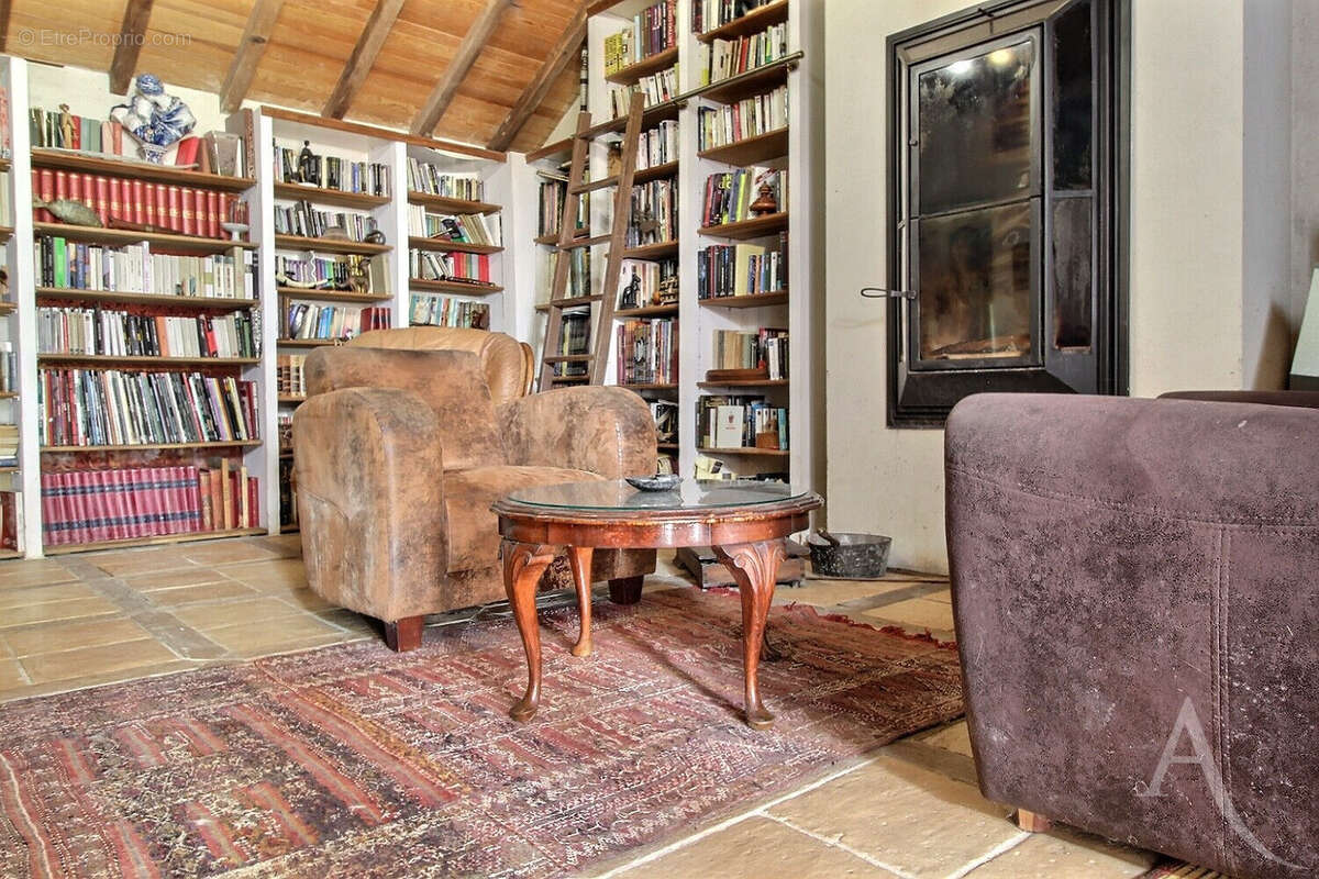 Maison à VILLENAVE-D&#039;ORNON