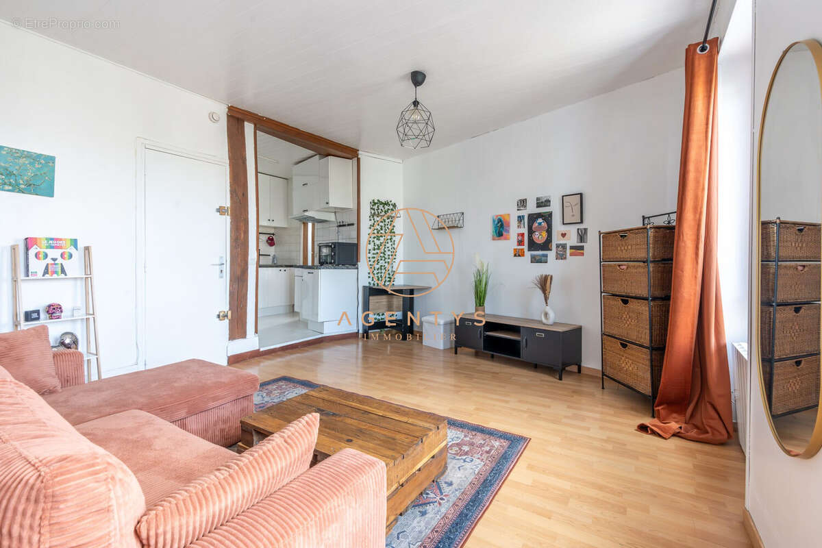 Appartement à NEUILLY-PLAISANCE