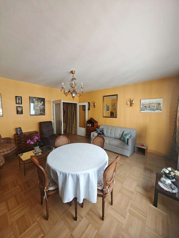 Appartement à LYON-6E