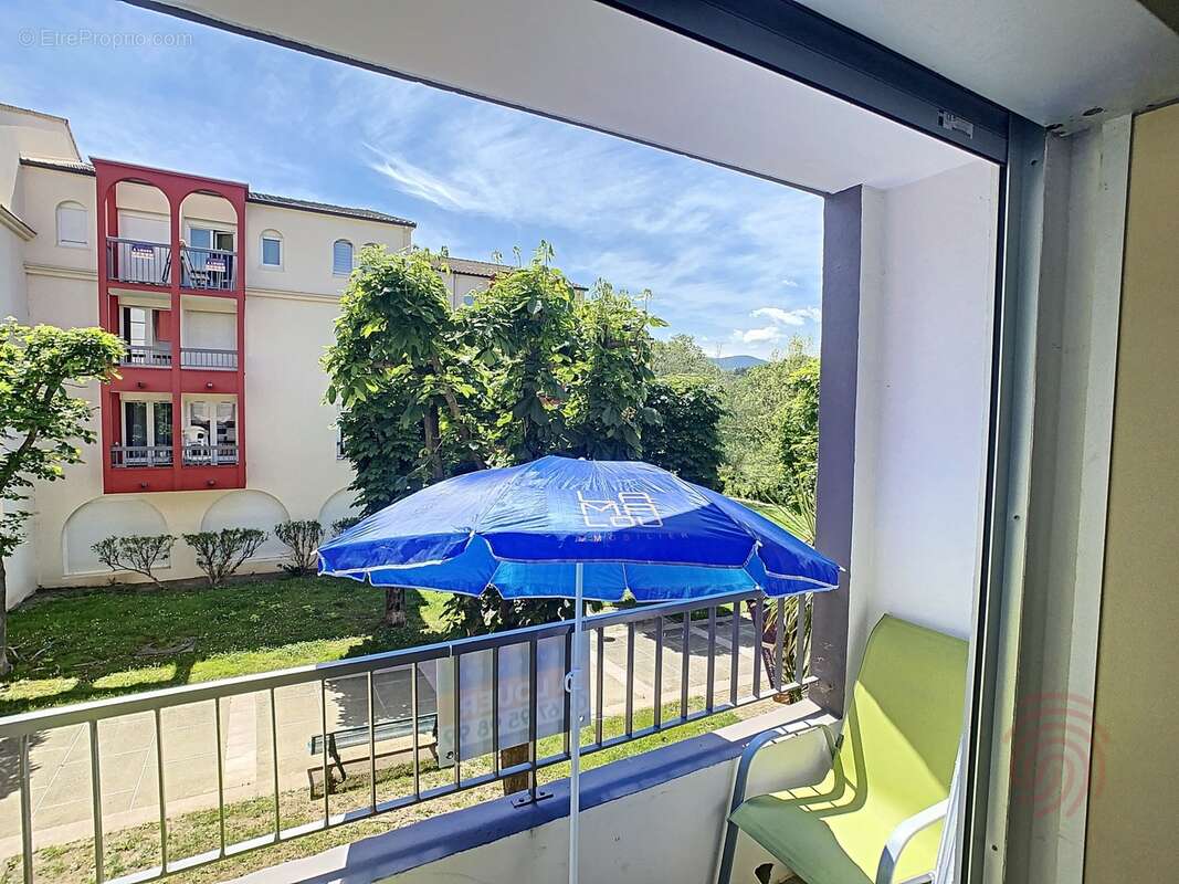 Appartement à LAMALOU-LES-BAINS