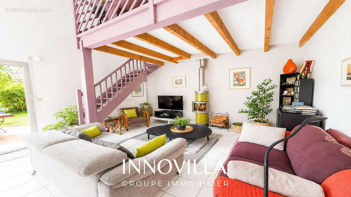 Maison à FENOUILLET