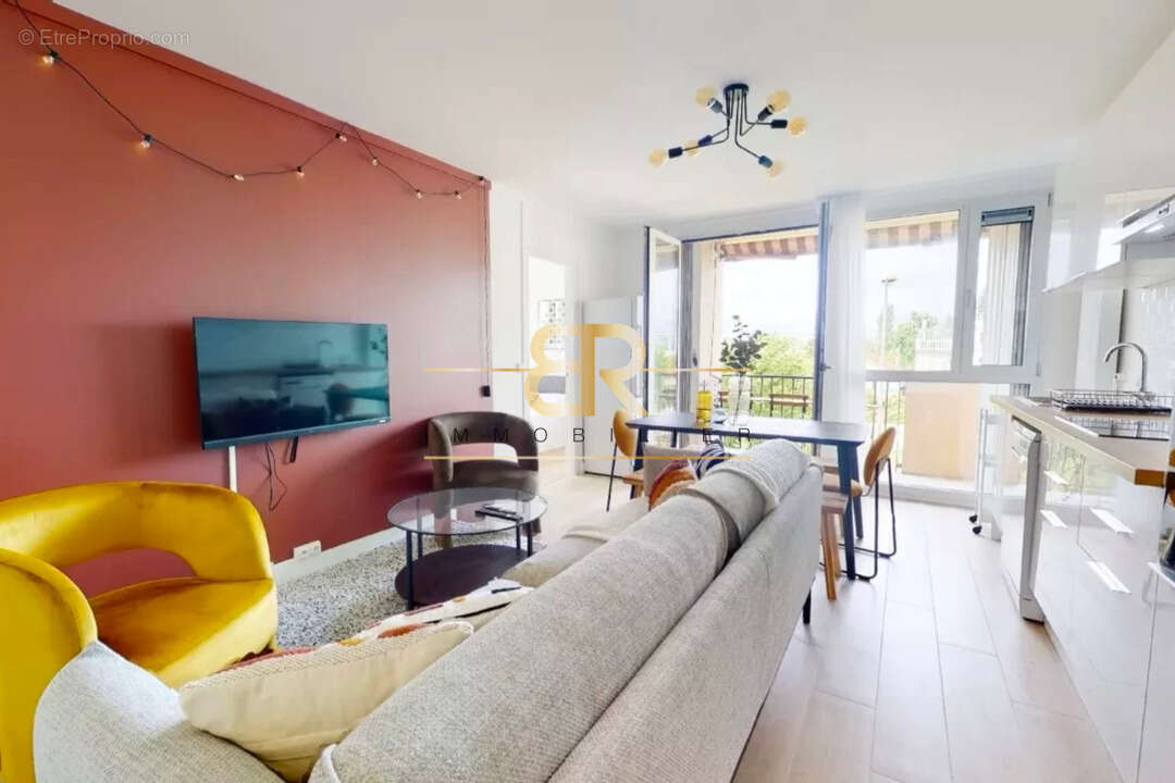 Appartement à COLOMBES