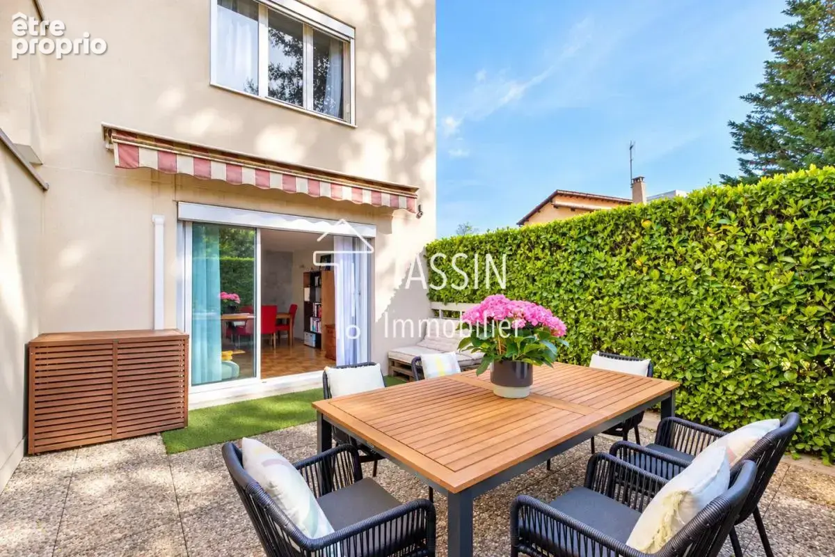 TASSIN - T3 en rez de jardin dans résidence sécurisée - photo 7