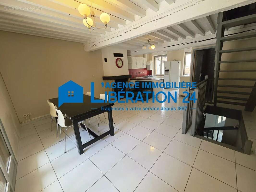 Appartement à LA VALLA-EN-GIER