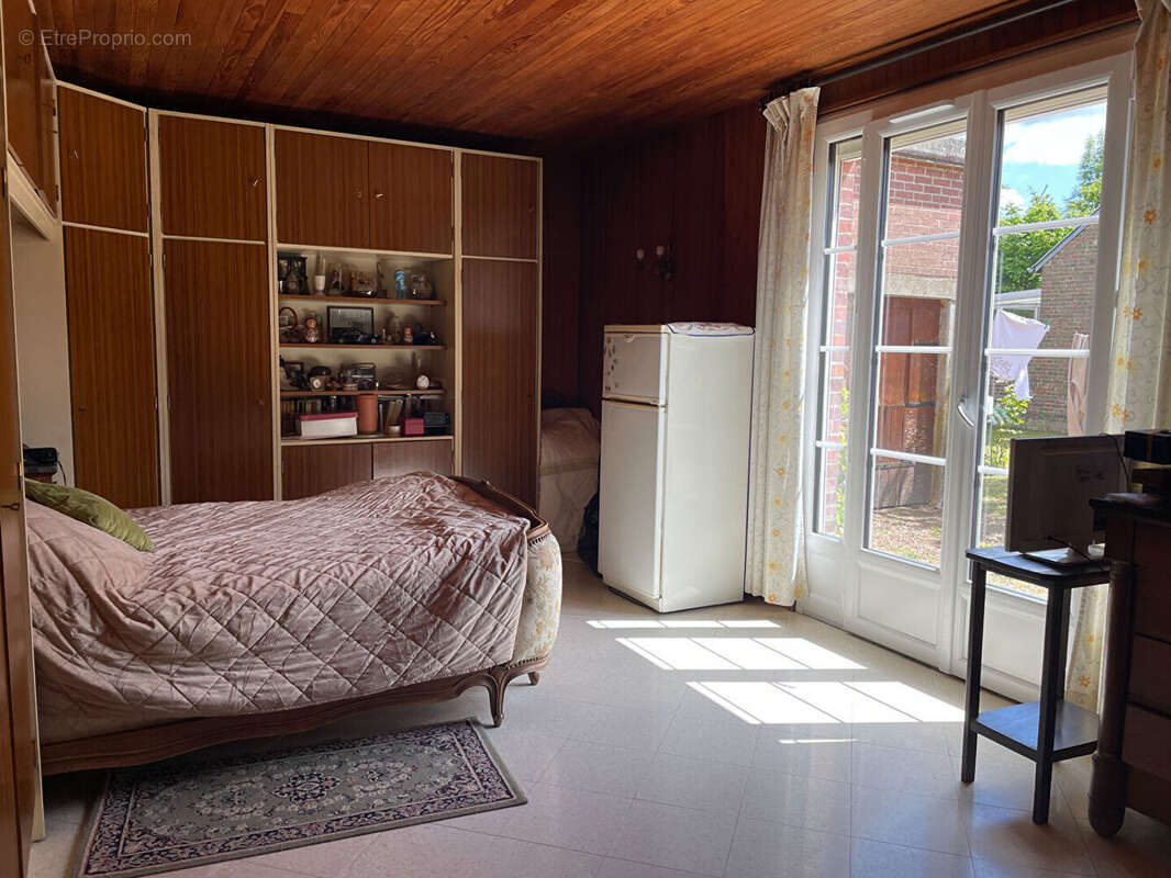 Maison à SAINTE-GENEVIEVE