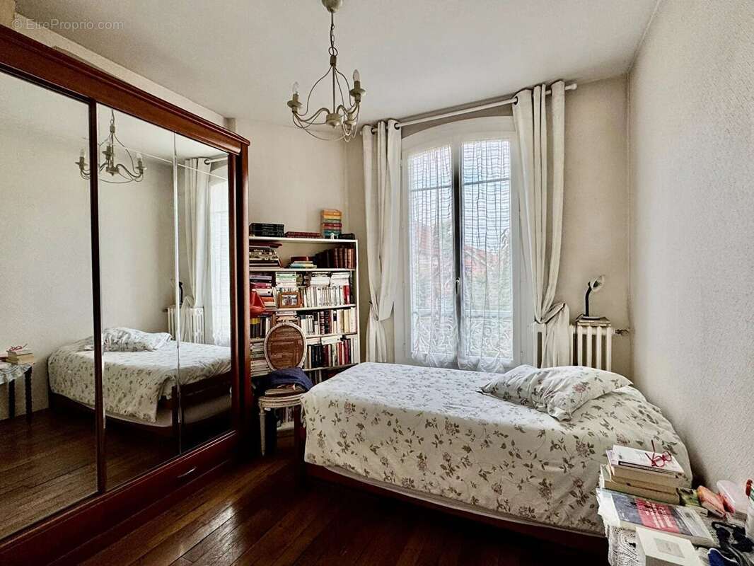 Maison à BOIS-COLOMBES