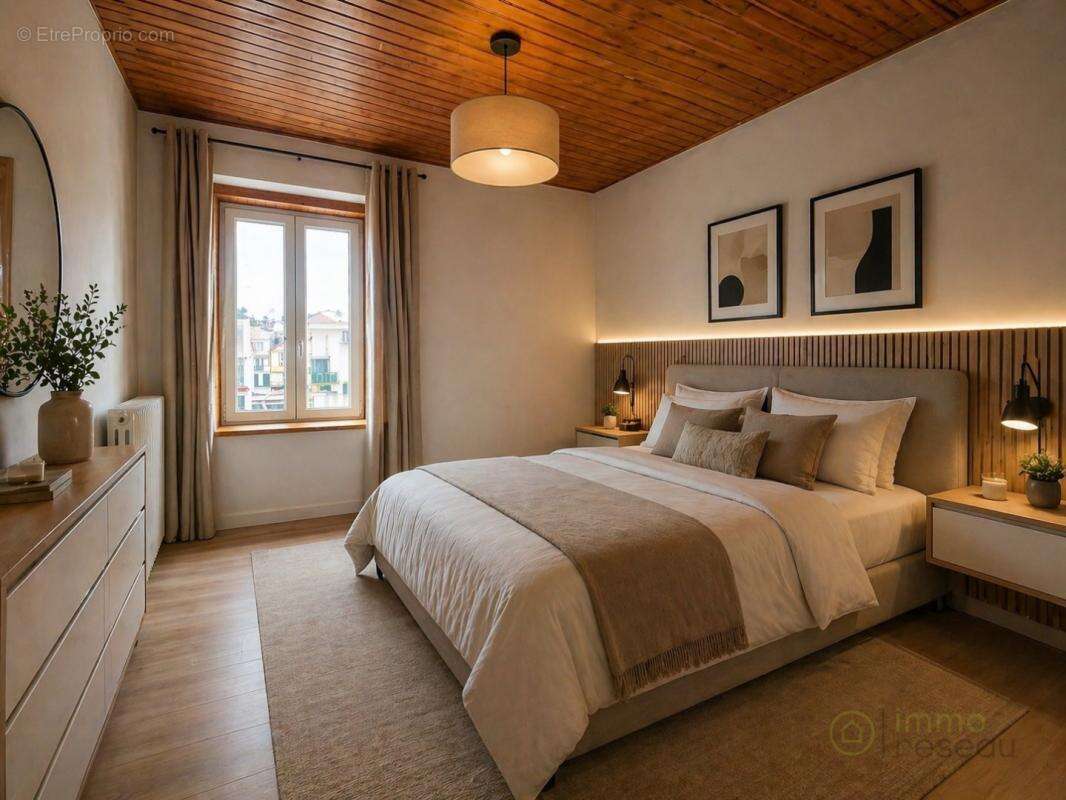 Maison à MOZAC