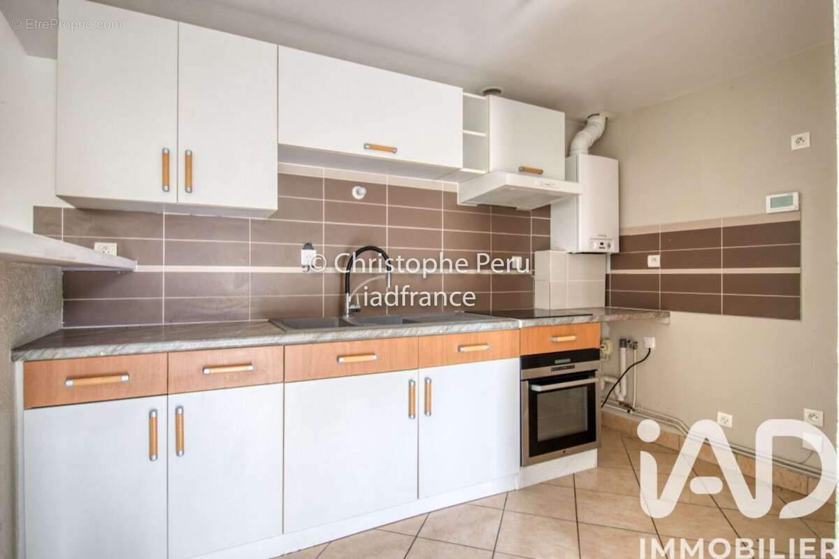 Photo 4 - Maison à MARINES