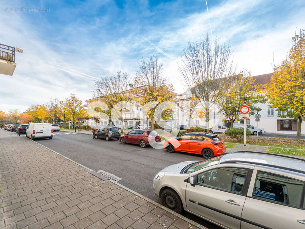 Appartement à BUSSY-SAINT-GEORGES