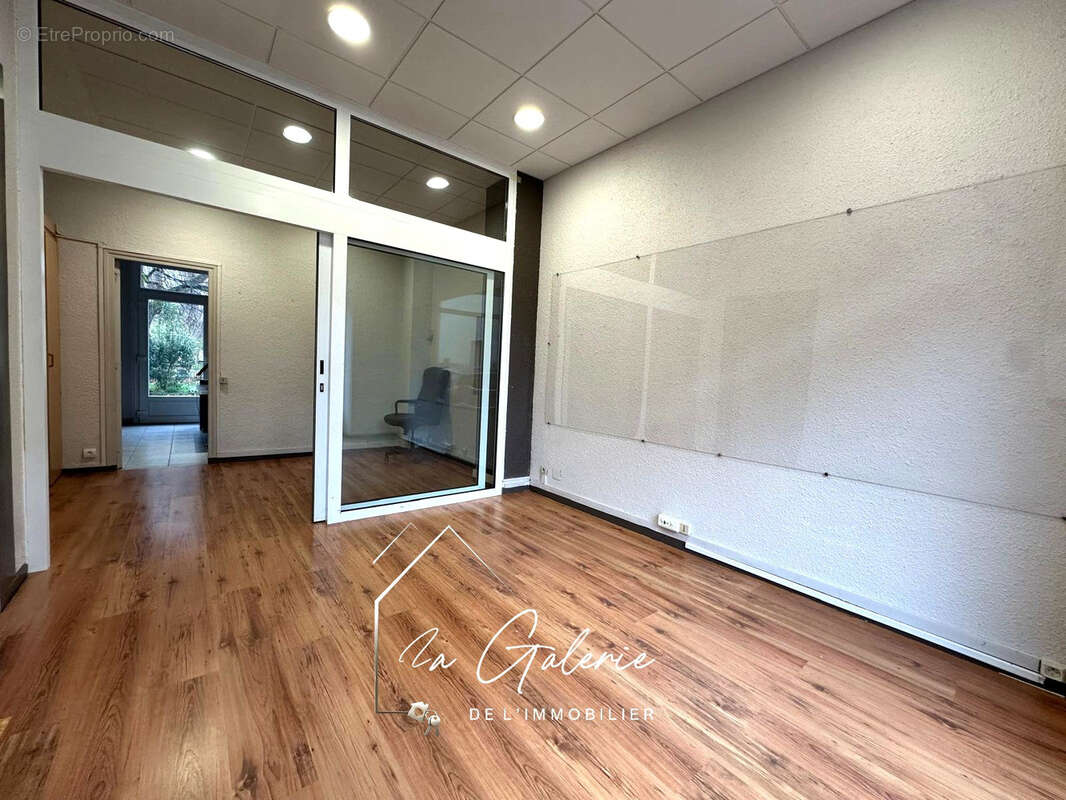 Commerce à GRENOBLE