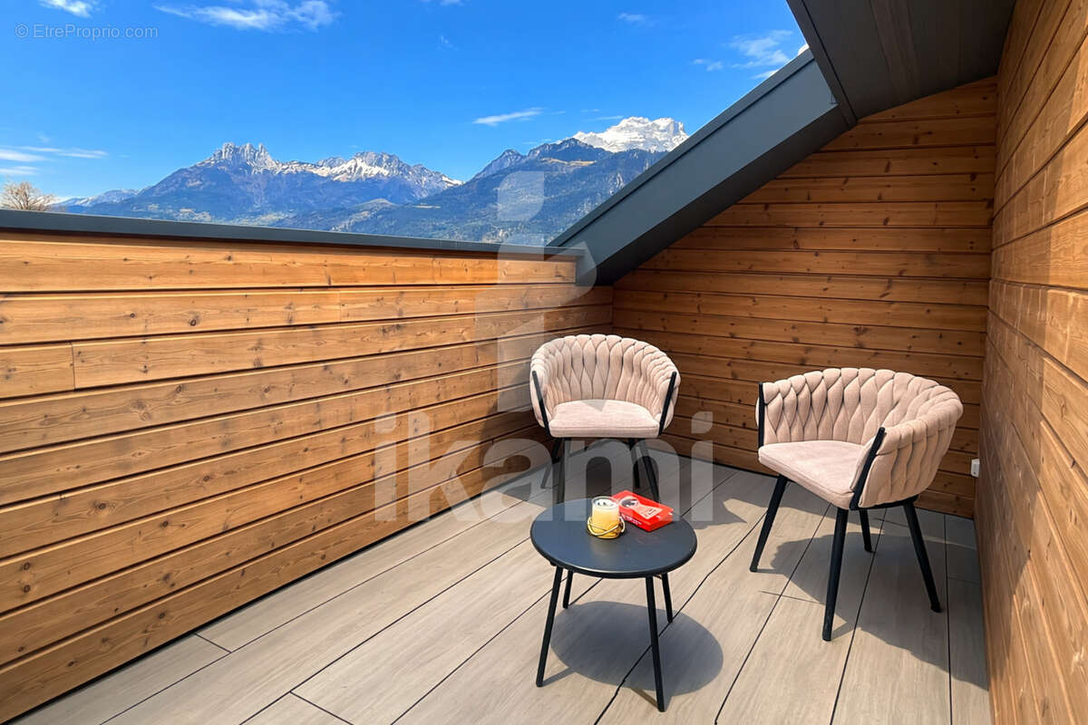 Appartement à LATHUILE