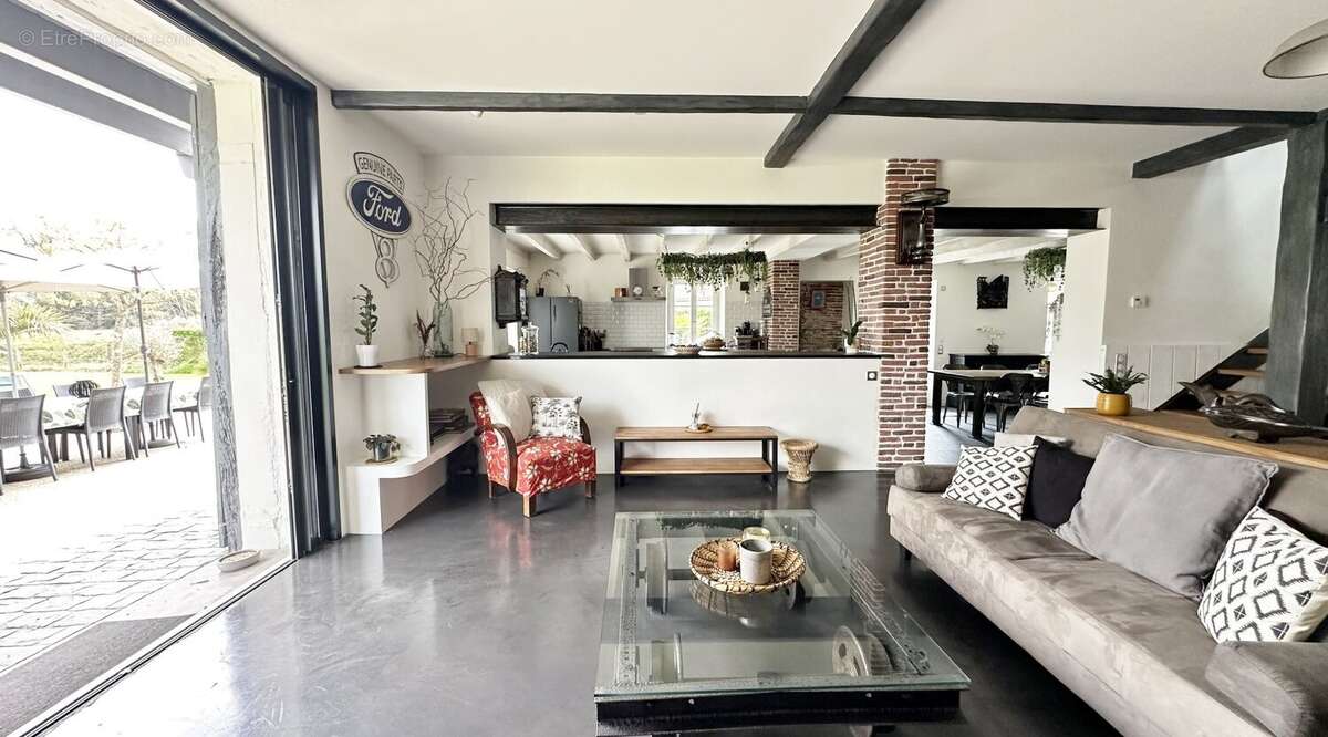Propriété de caractère rénovée  312 m²  5 chambres  Piscine  À moins de 10 km de Capbreton - photo 13