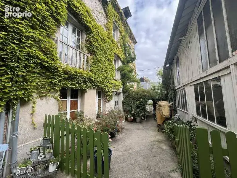 Photo Maison à Etrepagny au prix de 419 000€