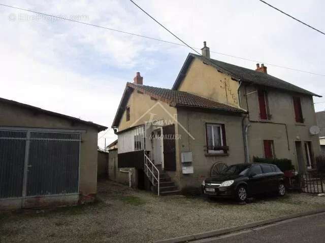 Appartement à RONGERES