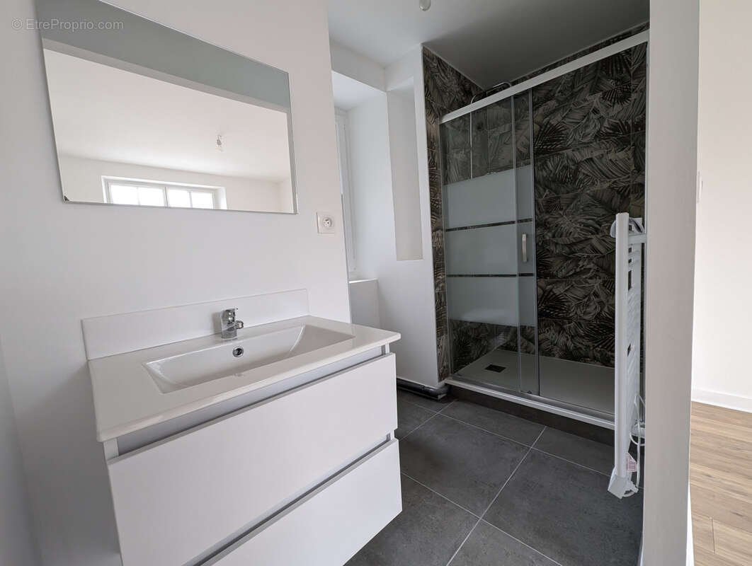 Maison à SAINT-JEAN-LE-THOMAS