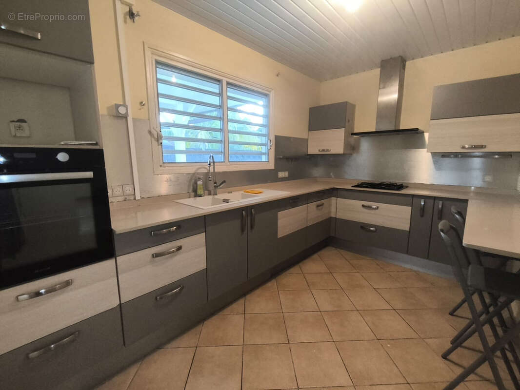 Belle villa T4 avec suite parentale, terrasse et abri voiture - photo 4