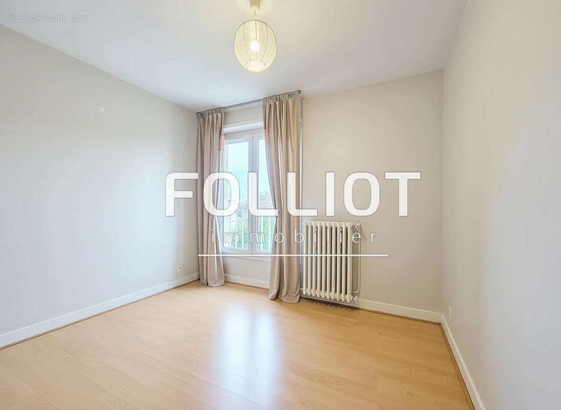 Appartement à HEROUVILLE-SAINT-CLAIR