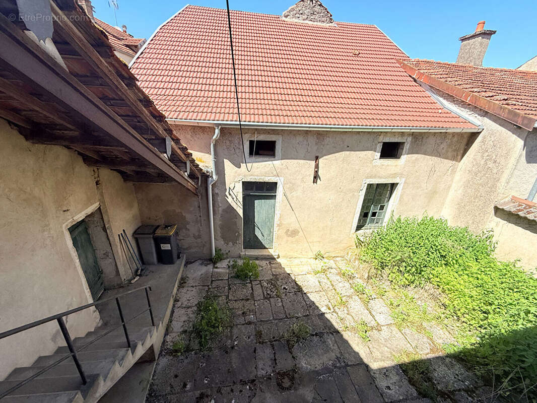 Maison à CHAMPLITTE