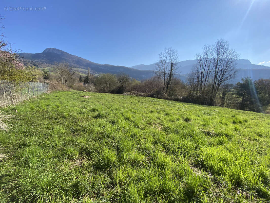 Terrain à LA BAUCHE