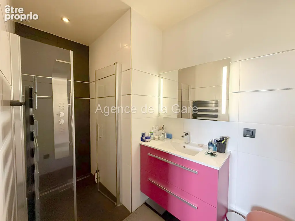 Carrières-sur-seine - belle maison familiale de 168 m² - 7 pièces - double garage - photo 13