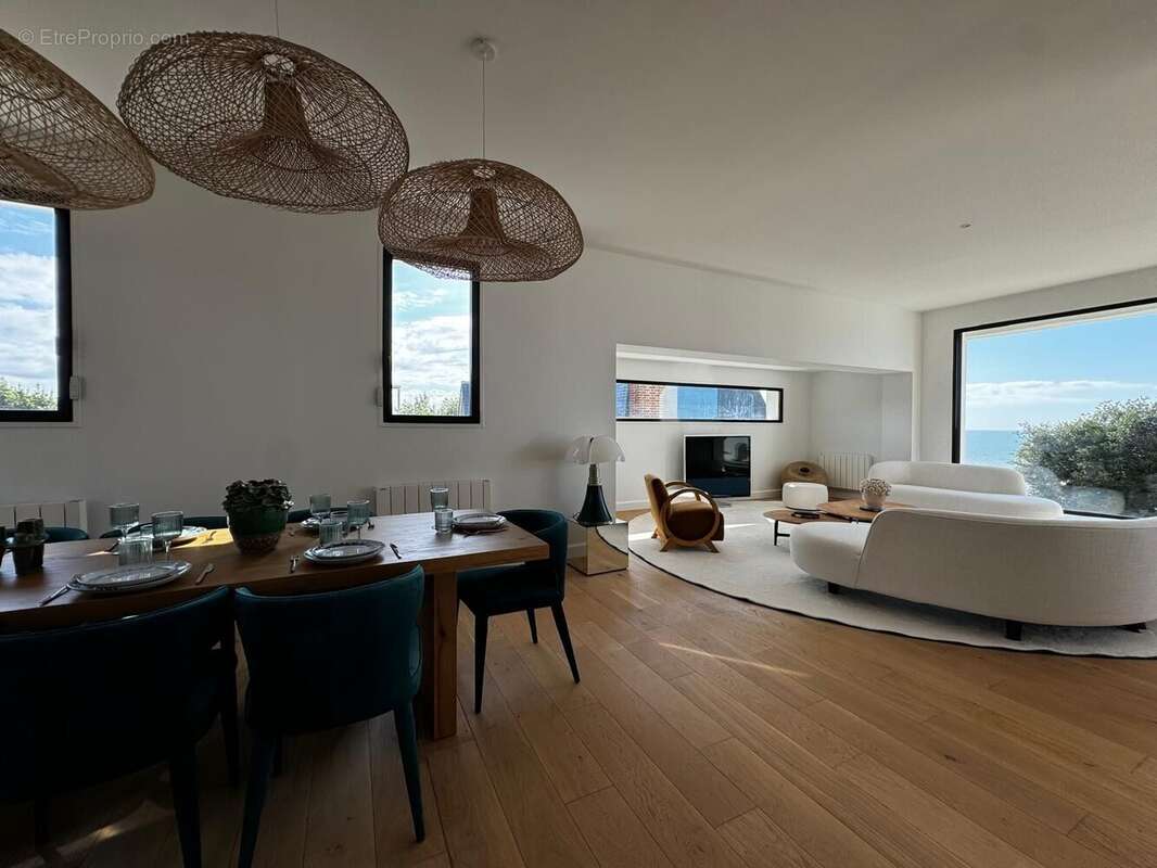 Maison à BENERVILLE-SUR-MER