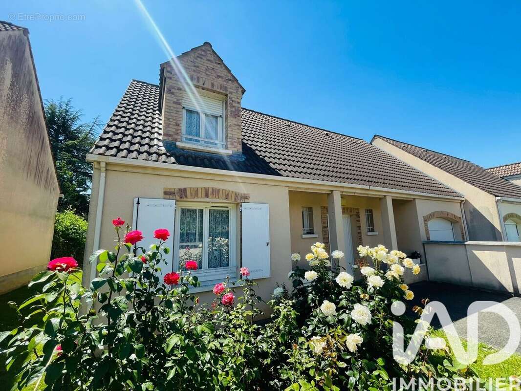 Photo 2 - Maison à BRAY-SUR-SEINE