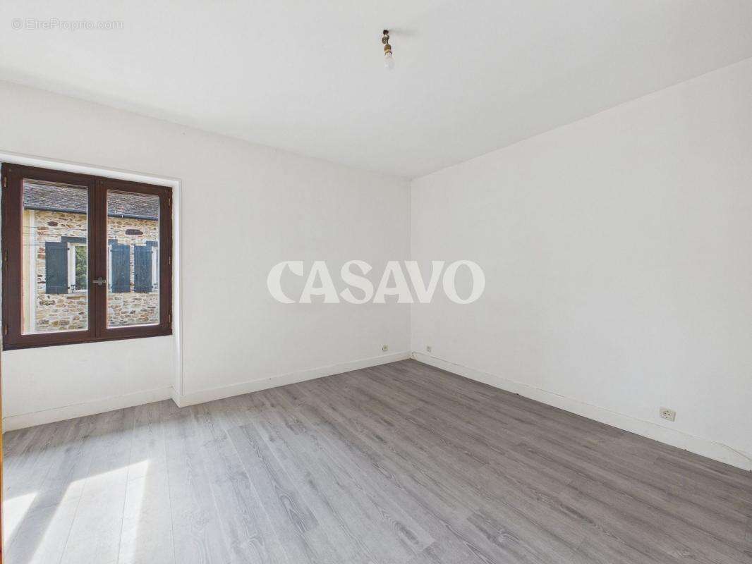 Maison à SOISY-SUR-SEINE