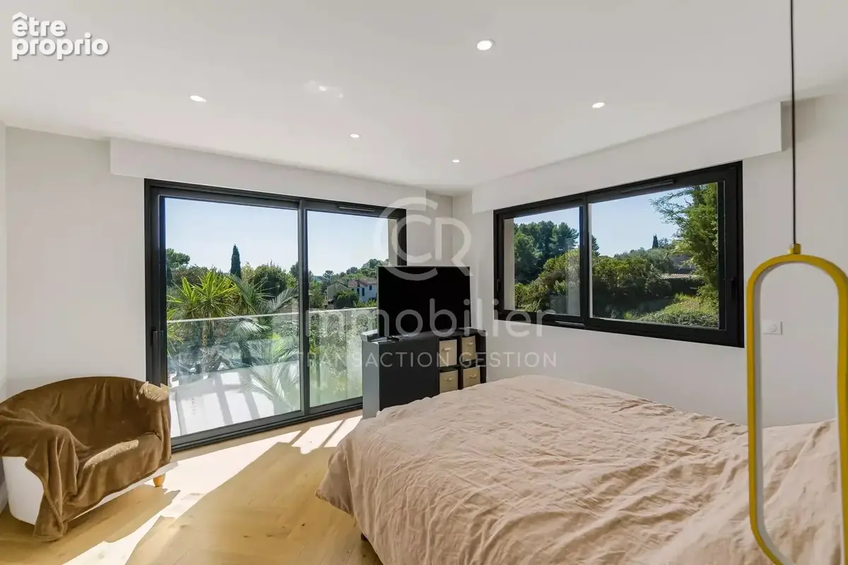 Mougins - Villa de Prestige - photo 18