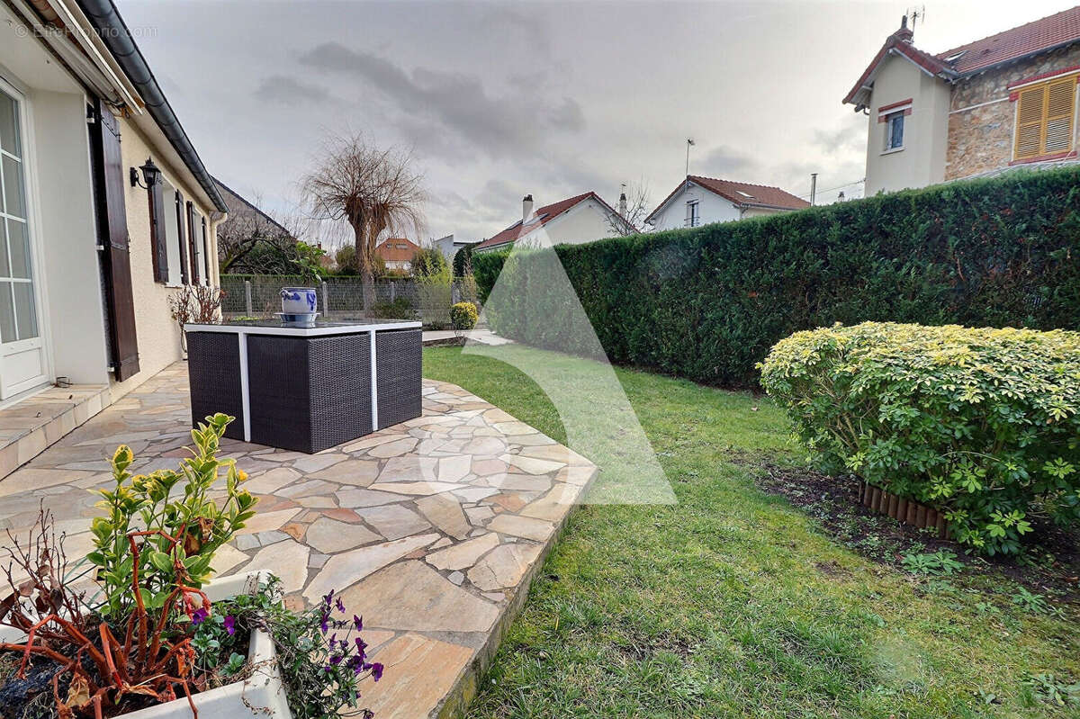 Maison à FRANCONVILLE