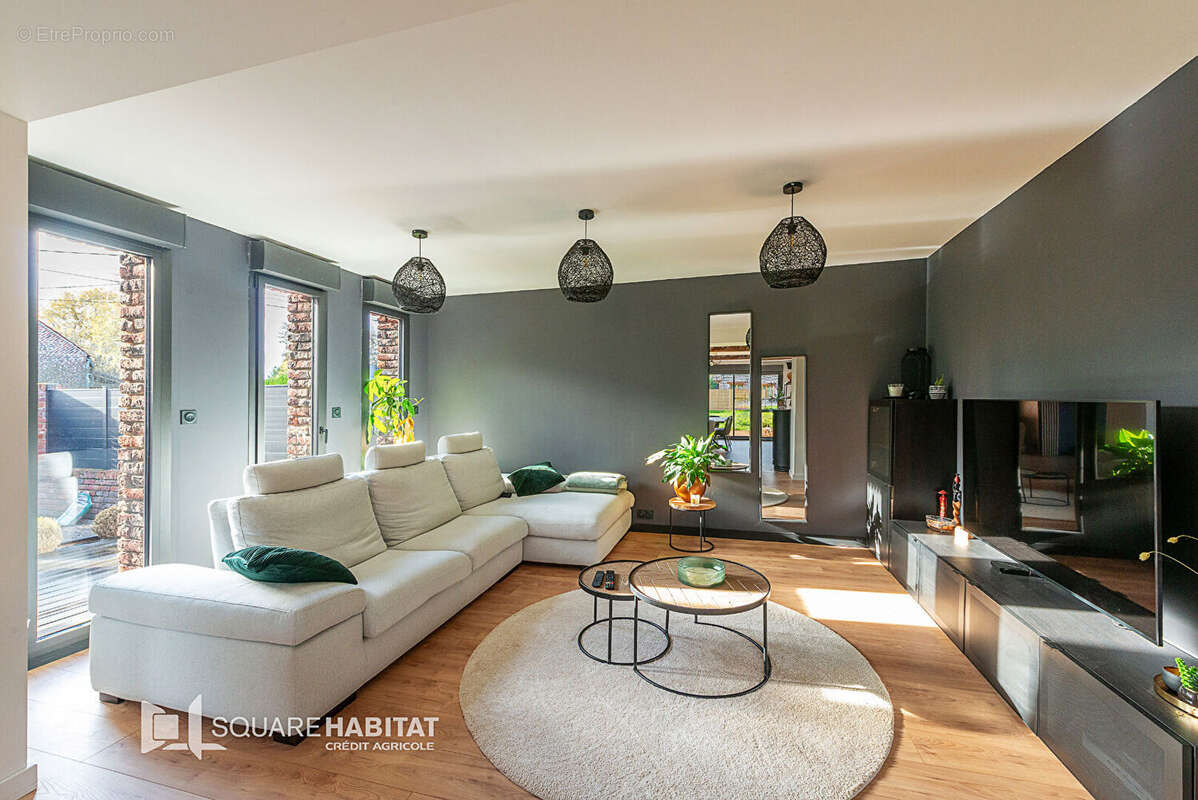 Maison à SAINT-AMAND-LES-EAUX