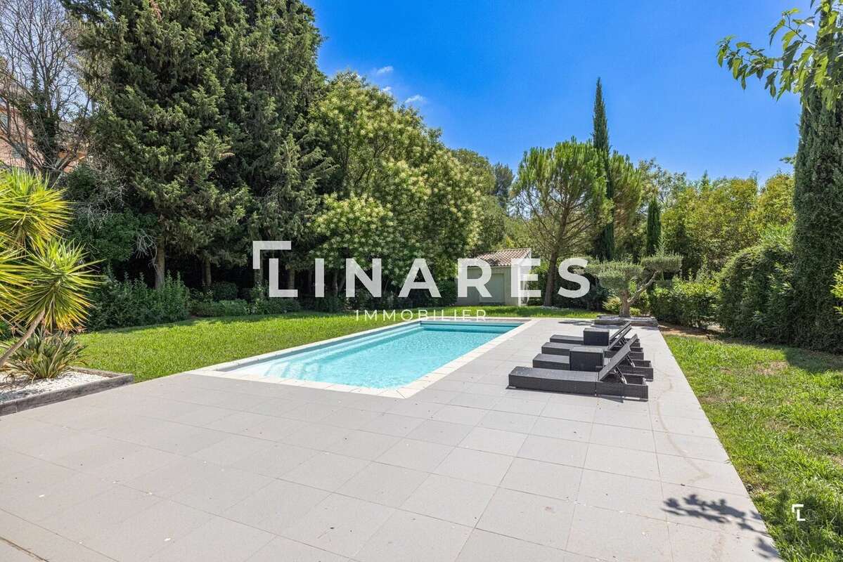 DOMAINE CALIFORNIA - Villa T5 de 226 m2 - Terrain Piscine - Salle de Sport -  Dépendance - 13011 Les accates - photo 16